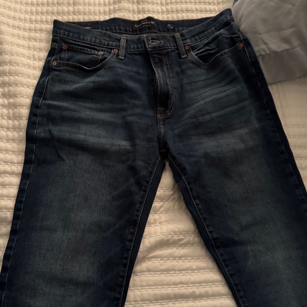 Lucky Brand 223 Straight Fit Jeans Size 33x32 - Stretch Material